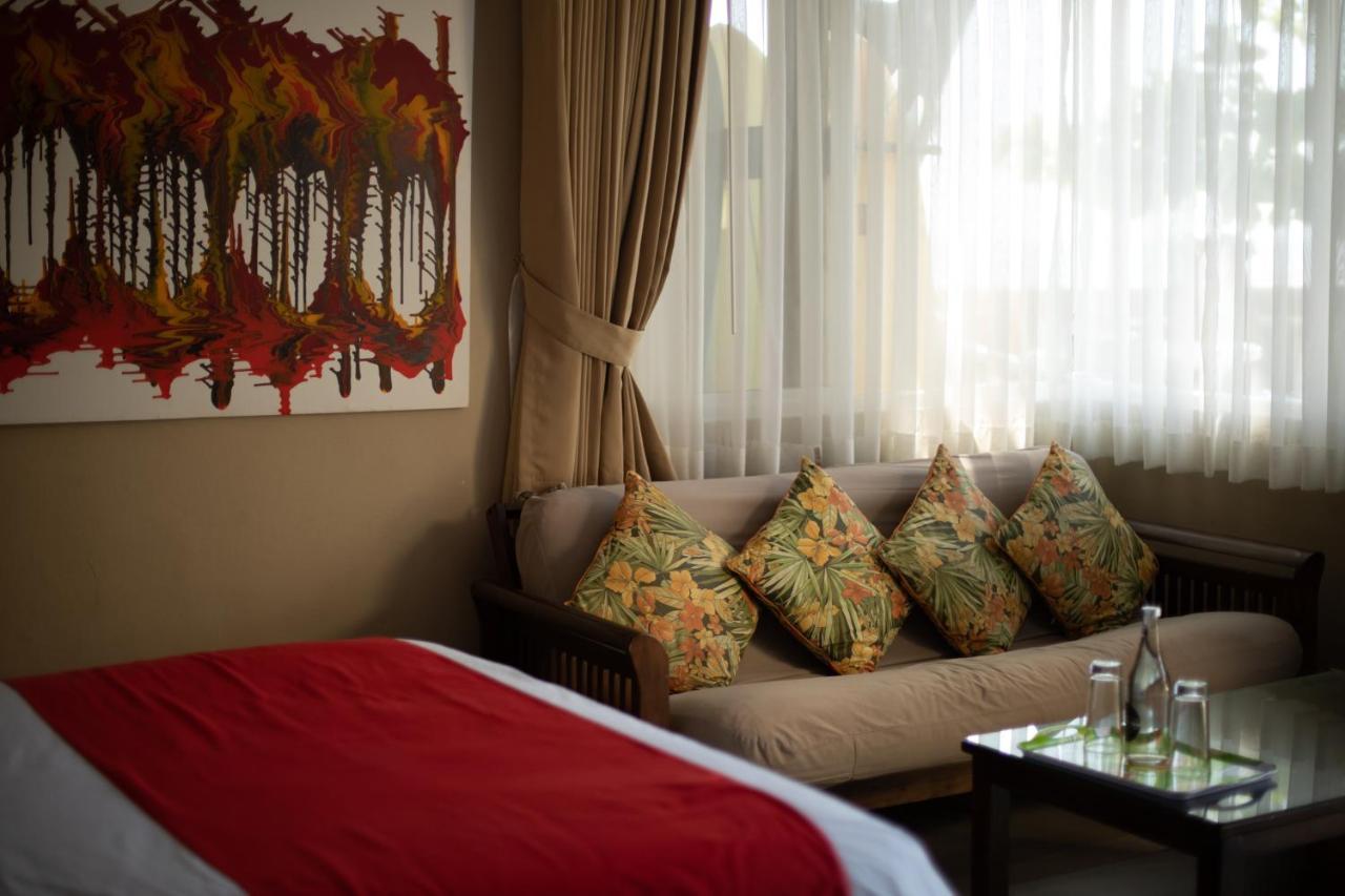 Casa De Mar Hotel And Villas ลาลิแบร์ตัด ภายนอก รูปภาพ