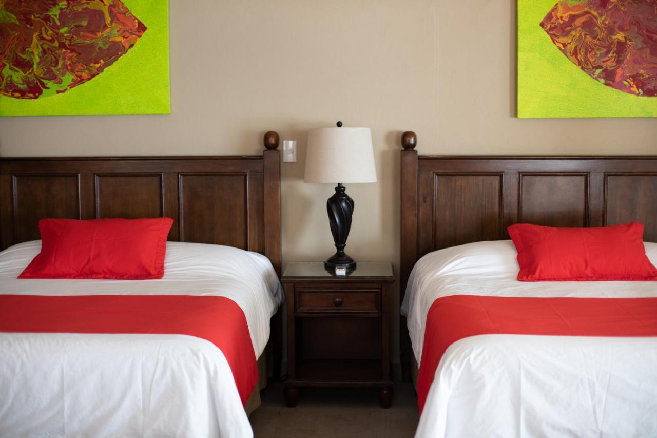 Casa De Mar Hotel And Villas ลาลิแบร์ตัด ภายนอก รูปภาพ