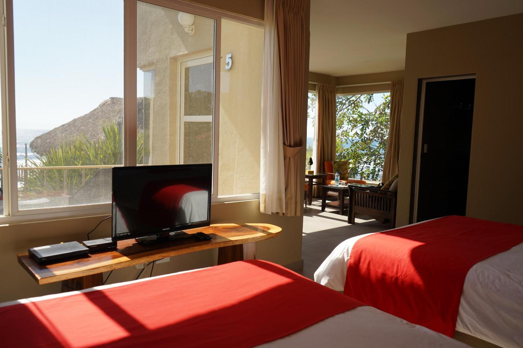Casa De Mar Hotel And Villas ลาลิแบร์ตัด ภายนอก รูปภาพ