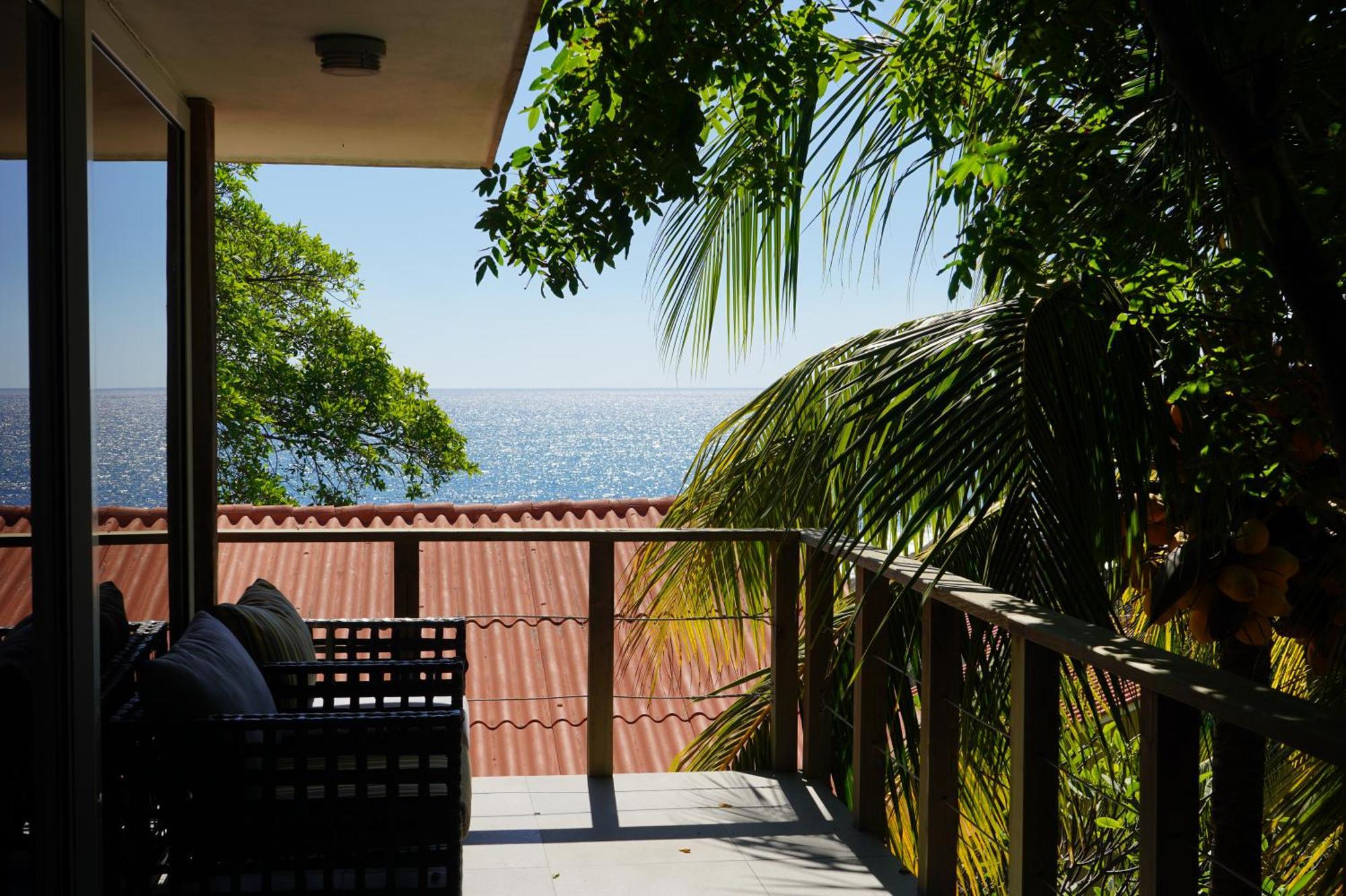 Casa De Mar Hotel And Villas ลาลิแบร์ตัด ภายนอก รูปภาพ